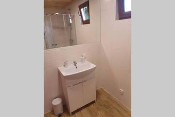 Фото номера Дом с 3 спальнями Дома для отпуска Domek na Kaszubach Brodnica Dolna г. Brodnica Dolna 14